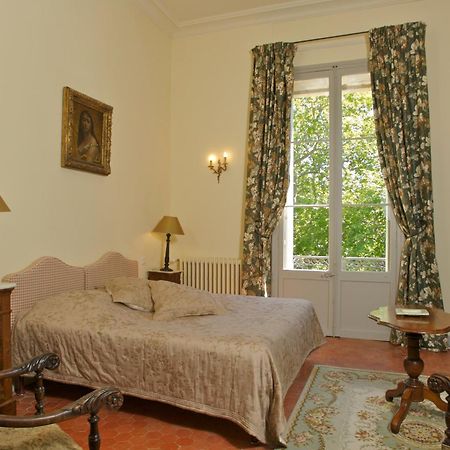 Hotel Château Juvenal à Saint-Hippolyte-le-Graveyron Extérieur photo